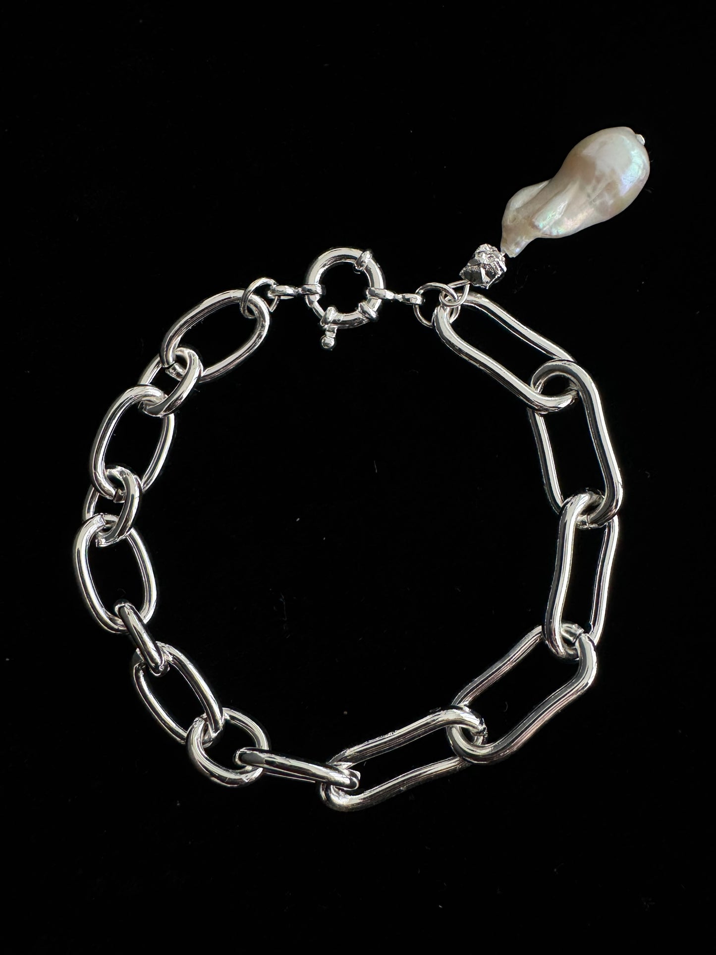 The hardware Bracelet